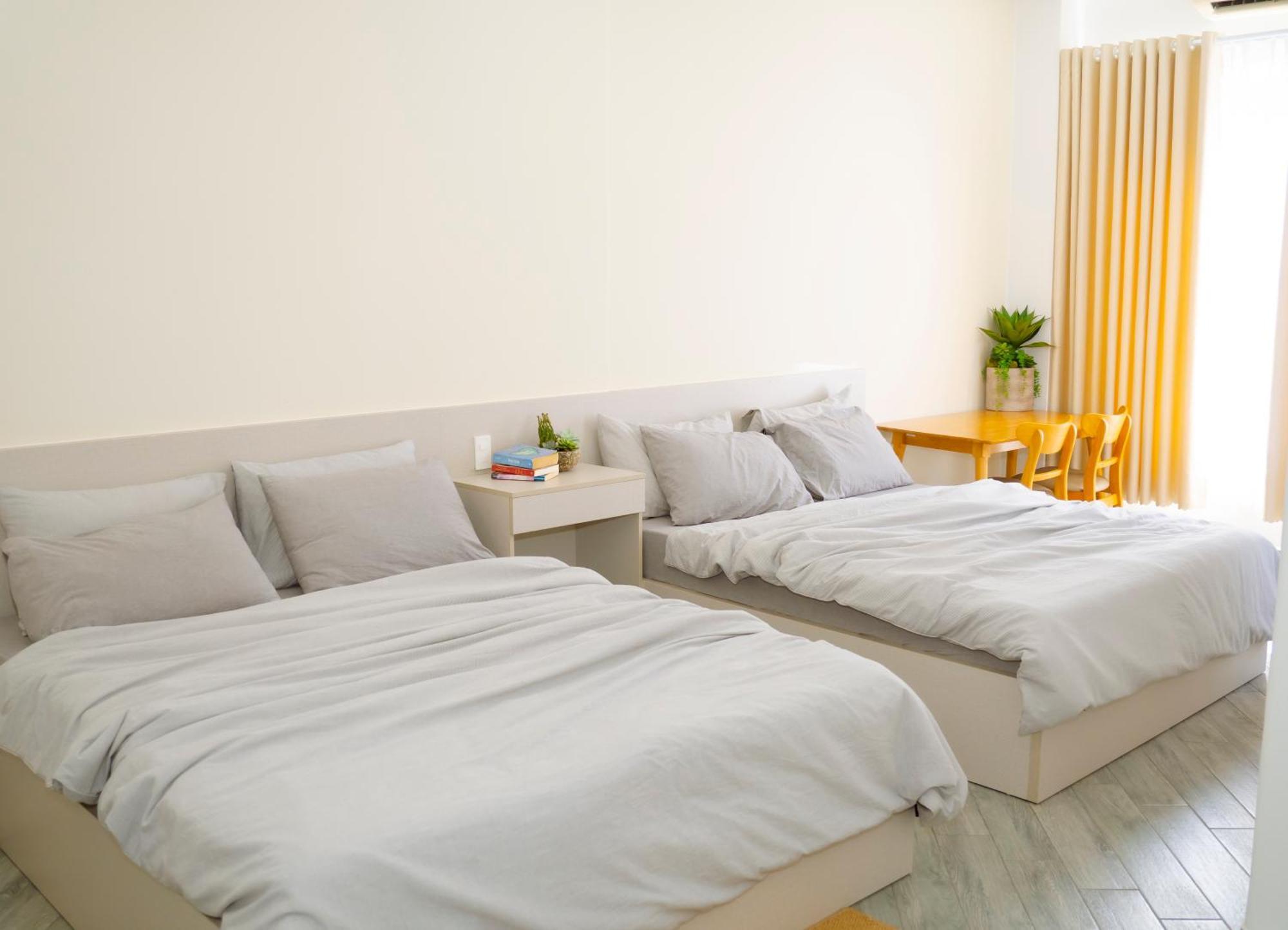 La Homestay Long Xuyen Bagian luar foto
